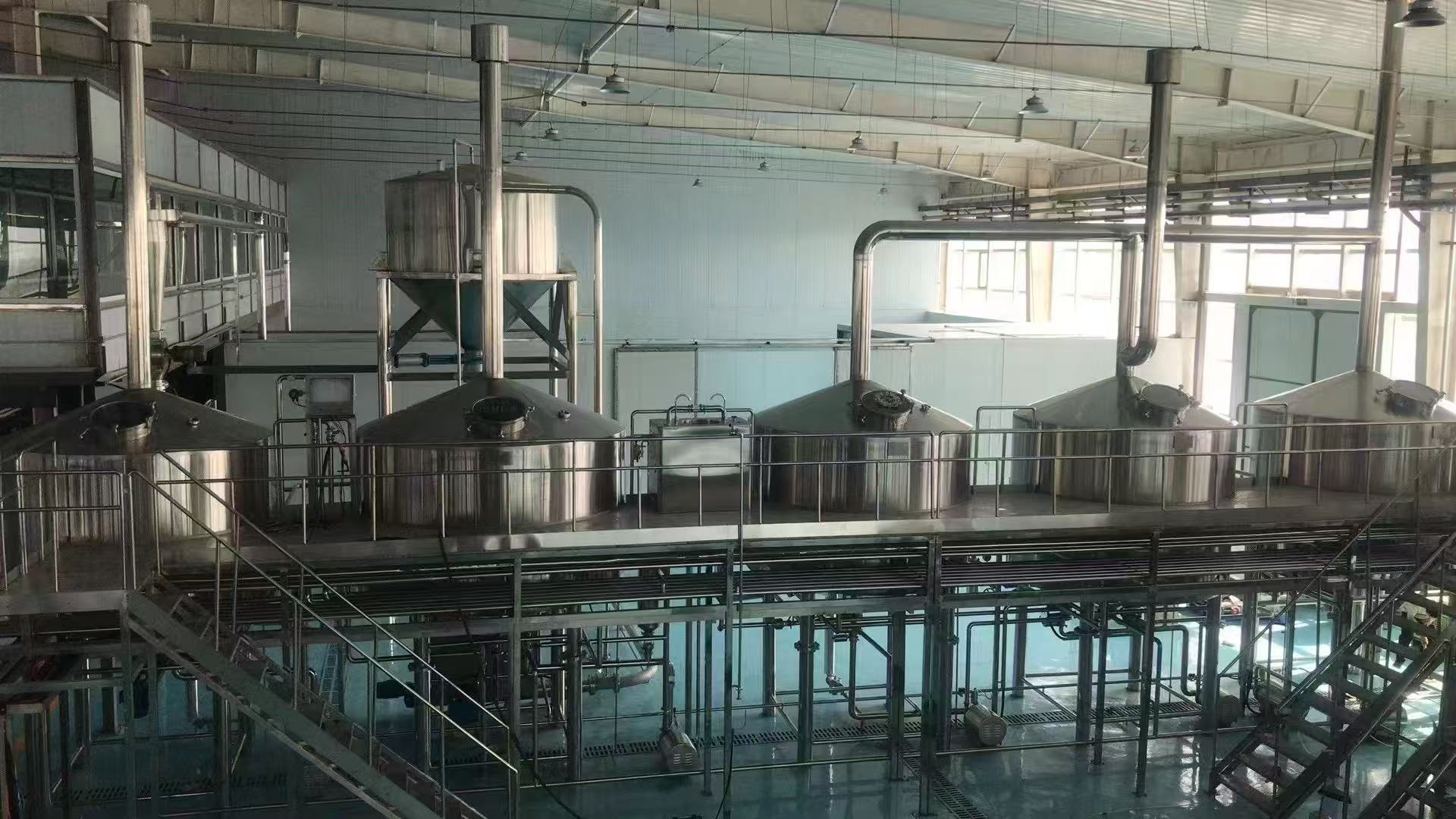 凉城精酿啤酒设备厂—精酿啤酒设备主要生产工艺与核心技术
